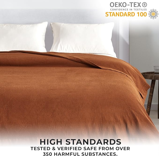 Great Bay Home 100% Cotton Blanket for King Size Bed | Lightweight and Breathable Waffle Weave Blankets for Summer & Spring | Versatile, Layering Orange Bed Blanket, Terracotta, 102x90 inches