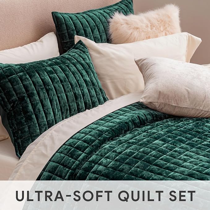 RECYCO Luxury Velvet Quilt Set King Size Bedding Sets, Ultra Soft Velvet Comforter Set, Lightweight Channel Box Stitch Oversized Bedspread Coverlet for All Season, with 2 Shams, Emerald Green