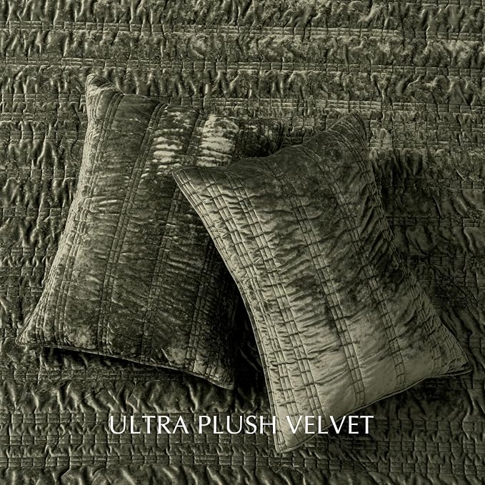 EVERGRACE Luxury Ruched Velvet Quilt King Size, Ultra Soft Bedspread Coverlet Set, Lightweight Velvet Comforter, Quilted Bedding Cover with 2 Matching Shams for All Season, Olive Green | Luxe Velvet
