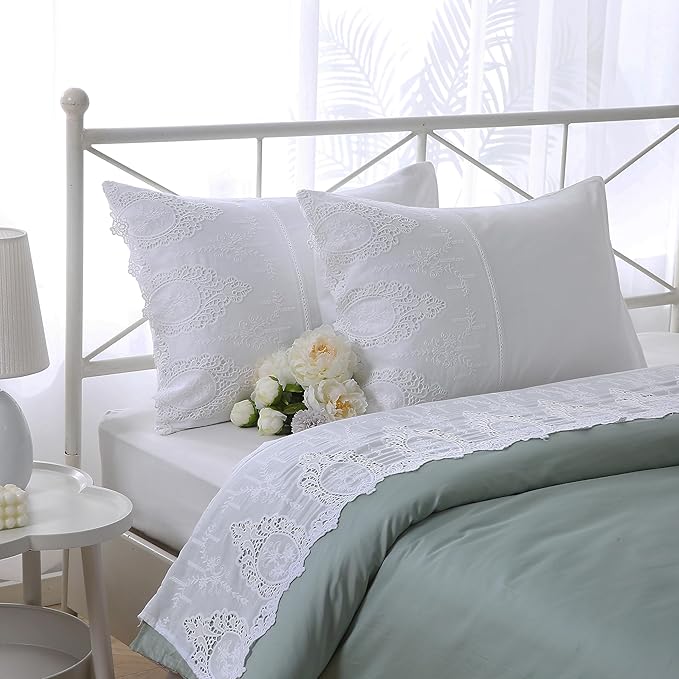 2-Pack White Cutouts Lace Pillowcases Battenburg Openwork Laced Pillow Shams French Luxury Elegant Look 100% Cotton King Size