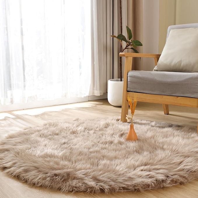 Goolela Beige Circle Faux Fur Rug 3ft Fuzzy Furry Small Round Sheepskin Rug for Bedroom Dorm Soft Shaggy Plush Aesthetic Carpet Washable