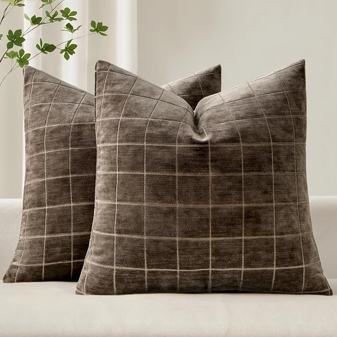 MIULEE Decorative Chenille Check Throw Pillow Covers Vintage Plaid Couch Pillows 18x18 Inch Set of 2 Neutral Boho Farmhouse Cushion Covers Modern Home Decor for Sofa Bed Living Room Brown