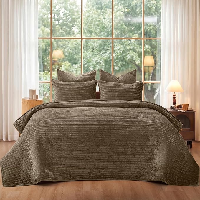 PHF Luxury Velvet Quilt Set Queen Size – 3PCS Ultra Soft Quilted Comforter Alternative with Striped Channel, Cozy Quilted Bedspread, 1 Coverlet with 2 Matching Shams, 90" x 92", Cub
