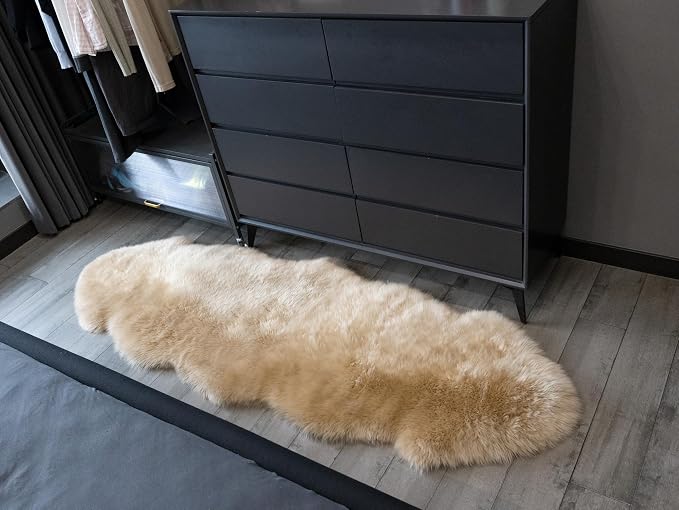 Sheepskin Rug, Fluffy Shaggy Area Rug, Super Soft 24‘ x 72’ Sheepskin Hair Rug, Plush Rug, Decorative Rugs for Bedroom, Children's Room, Living Room (Khaki Camel, 24" x 72")