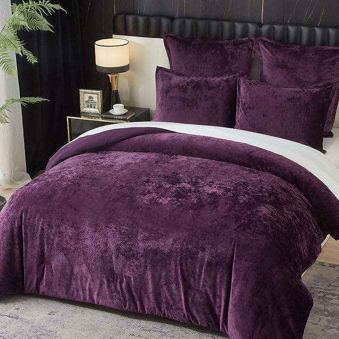 Ivellow Crushed Velvet Comforter Set Queen Purple Comforter Set 5pcs Ultra Soft Lightweight Breathable Bedding Set Luxury Cozy Flannel Comforter Queen Size (1 Comforter,2 Pillow Shams, 2 Euro Shams