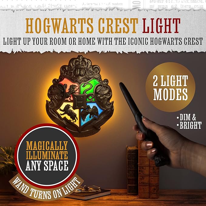 Paladone - Harry Potter - Hogwarts Crest - Lamp with Control Wands Black