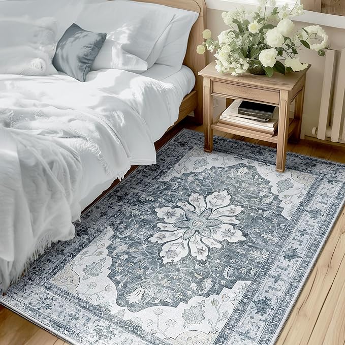RELEANY Area Rugs 3'x4' Washable Non-Slip, Floral Vintage Distress Print Pattern Medallion Carpet for Living Room Bedroom Dining Room, Light Gray Grey White