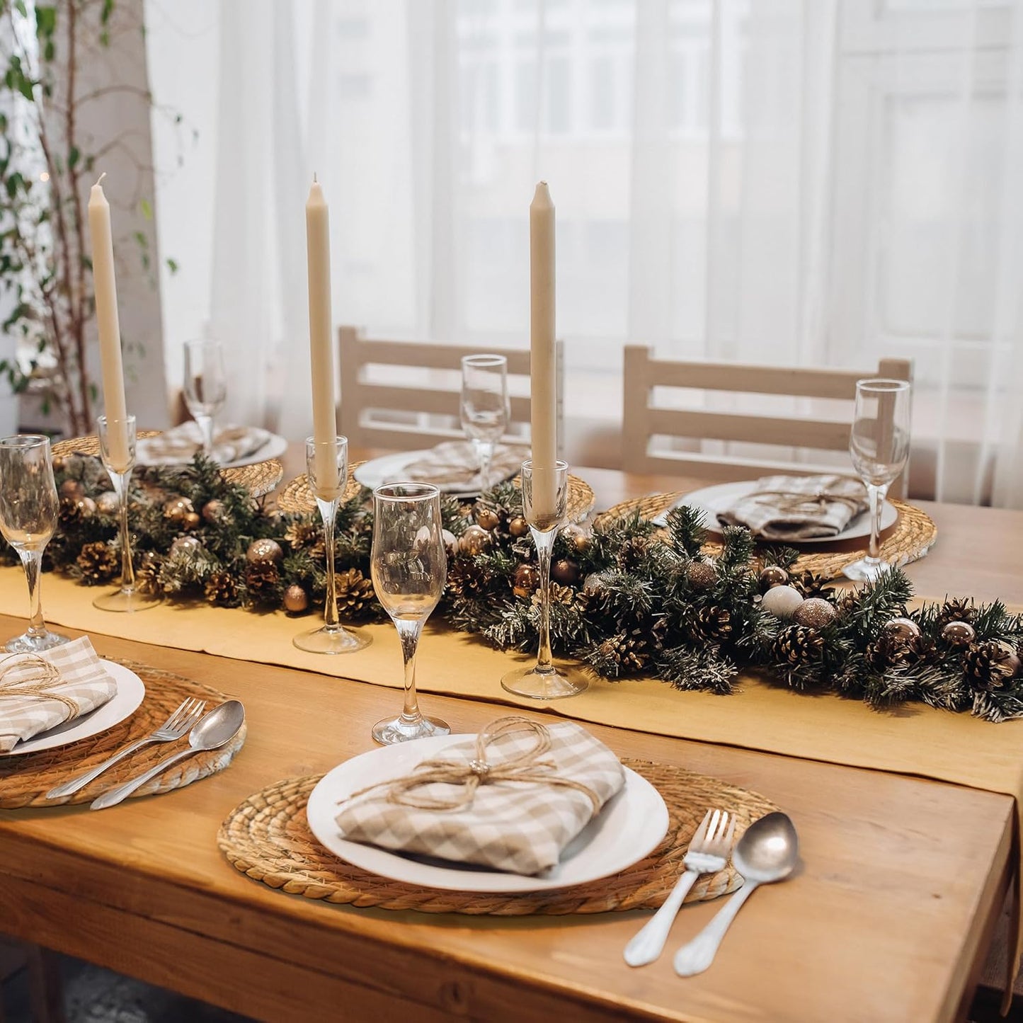 Defined Deco Woven Placemats Set of 4,13" Round Rattan Placemats,Natural Hand-Woven Water Hyacinth Placemats,Farmhouse Weave Place Mats,Rustic Braided Wicker Table Mats for Dining Table,Home,Wedding.