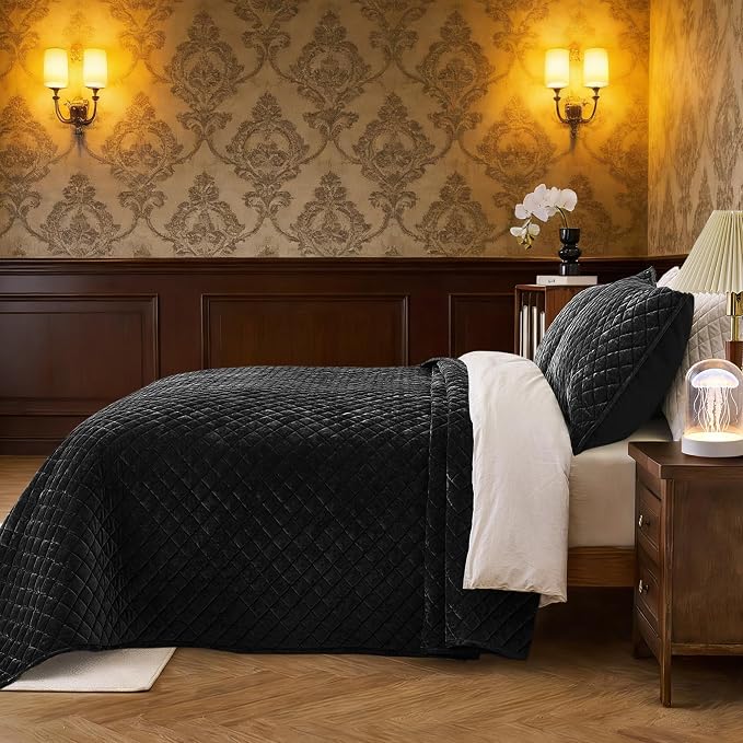 Velvet California King Quilt Size Set 106x118 Luxury Soft Bedspread Coverlet 3-Piece King Comforter Sets with 2 Pillow Shams 20x36 Super Cozy for All Seasons Velvet Bedding Set, Black