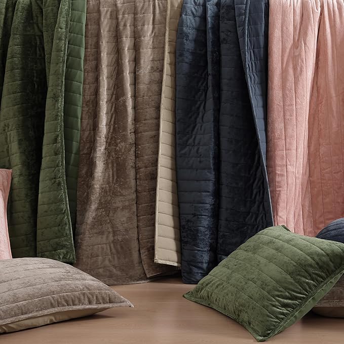 WRENSONGE Velvet Queen Quilt Set-3 Pieces Blue Grey Luxurious Velvet Striped Channel Comforter with 2 Shams, Soft Bedspread Coverlet Quilted Bedding Set for All Season