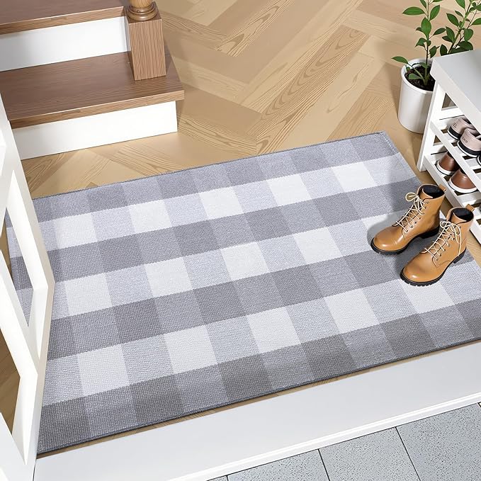 OLANLY Buffalo Plaid Rug 2'4" x 3'7" (27.5" x 43") – Grey and White Cotton Checkered Doormat, Washable Indoor Outdoor Rug for Layered Front Porch, Kitchen, Entryway Decor