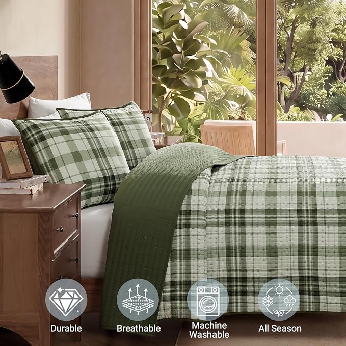 WRENSONGE Plaid King Quilt-3 Pieces Lightweight Bedspread Olive Green Quilt King Size Quilt Bedding Set for All Seasons, Soft Summer Reversible Neutral Coverlet with 2 Pillow Shams