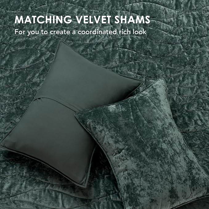 EverGrace Luxury Velvet Quilt King Size, Ultra Soft Wave Crushed Velvet Bedding Set, Lightweight Quilted Comforter Set for All Season, Oversized Bedspread Coverlet with 2 Shams, Dark Green