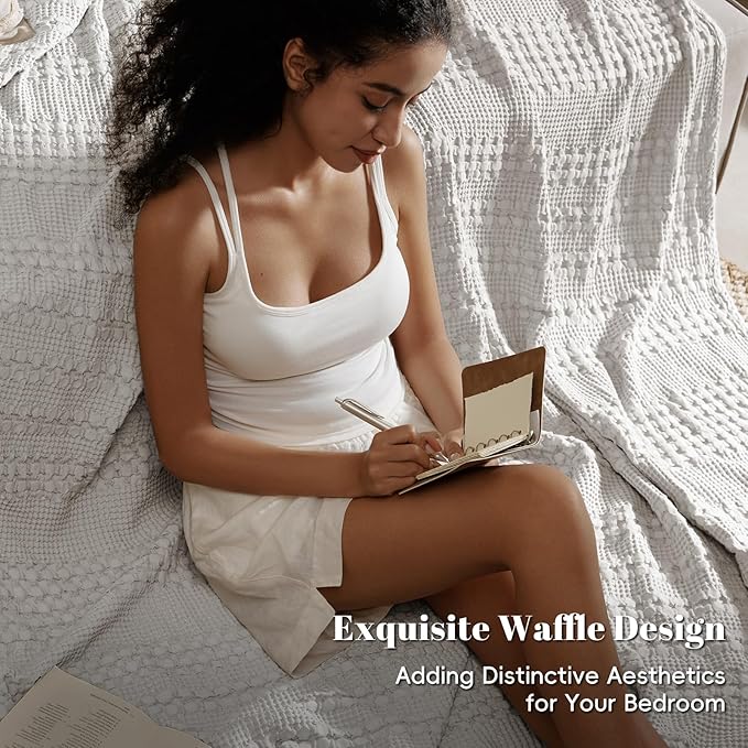 PHF 100% Cotton Waffle Blanket King Size for Bed, Lightweight Breathable and Soft for Summer, Luxury Aesthetic Waffle Weave Blanket for Home Decor & Gifts for Women, 108"x90", Light Grey