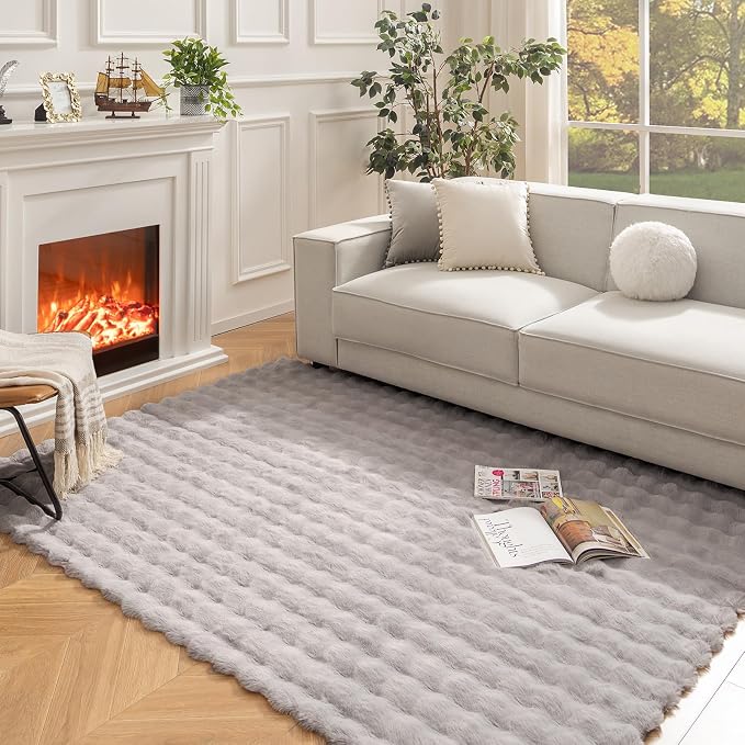 Ashler Faux Rabbit Fur Rug, Light Grey 6x9 FT Fluffy Soft Area Rugs, Rectangle Fuzzy Carpet for Living Room, Bedroom, Machine Washable - 3D Bubble Mat