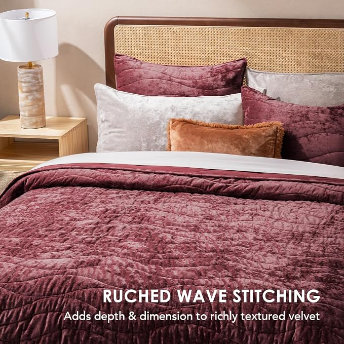 EverGrace Luxury Velvet Quilt King Size, Ultra Soft Wave Crushed Velvet Bedding Set, Lightweight Quilted Comforter Set for All Season, Oversized Bedspread Coverlet with 2 Shams, Burgundy
