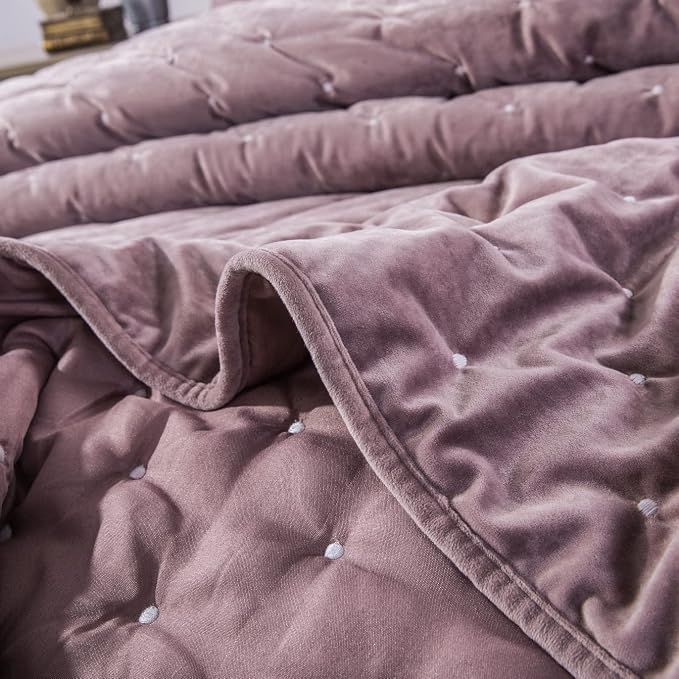 Tache Velvet Quilt Set Queen Size Luxurious Velveteen Velour Super Soft Plush Warm Cozy Diamond Tufted Polka Dot Quilted Coverlet Light Purple Mauve Bedspread Set, Queen