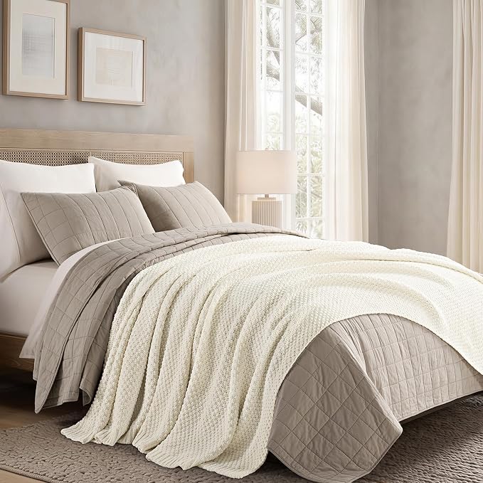 EVERGRACEHOME Chunky Polyester Knit Throw Blanket for Couch, Soft Luxurious Oversized King Moss Stitch Blanket for Bed, Large Cozy Farmhouse Knitted Throw for Sofa, Ivory White, 108" x 92"