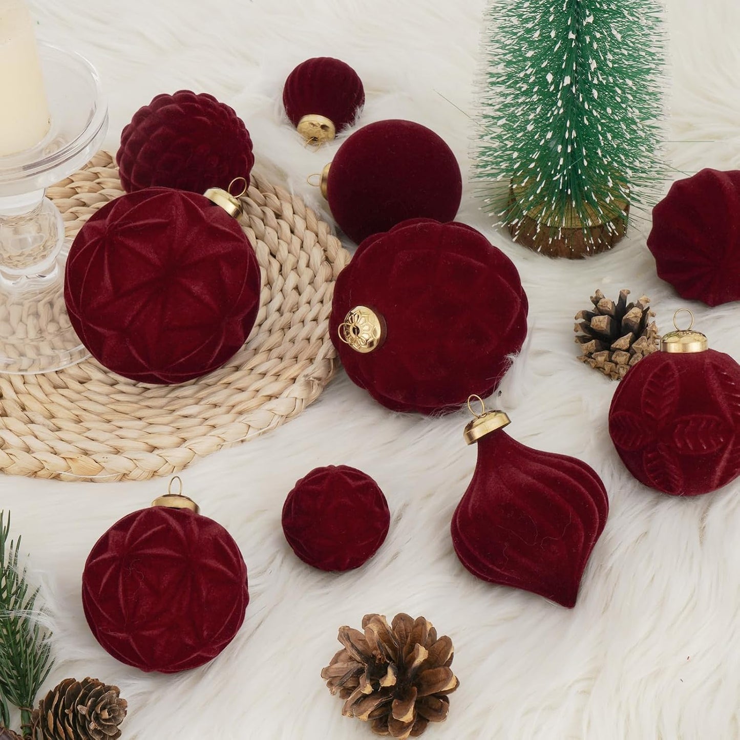 46PCS Velvet Christmas Ball Ornaments Set, Flocked Shatterproof Xmas Tree Decor, Assorted Hanging Ornaments with Loop for Holiday Home Decor, Christmas Tree, Mantel, Party Decoration (Red)