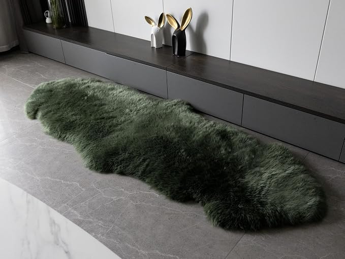 Sheepskin Rug, Fluffy Shaggy Area Rug, Super Soft 24‘’ x 72‘’ Sheepskin Hair Rug, Plush Rug, Decorative Rugs for Bedroom, Children's Room, Living Room (Forest Green, 24" x 72")