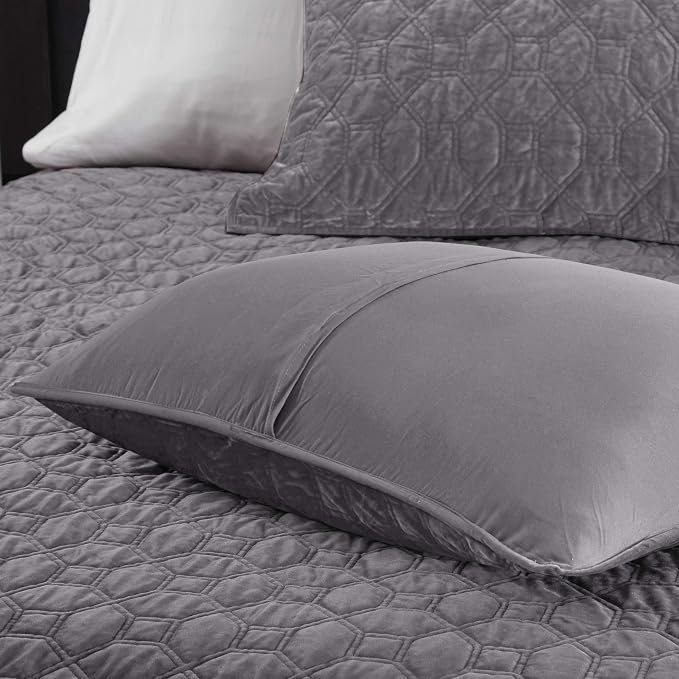 Madison Park Harper Quilt Set Velvet Casual Geometric Stitching Design All Season, Lightweight Coverlet, Cozy Bedding, Matching Shams, Full/Queen(90"x90"), Grey 3 Piece
