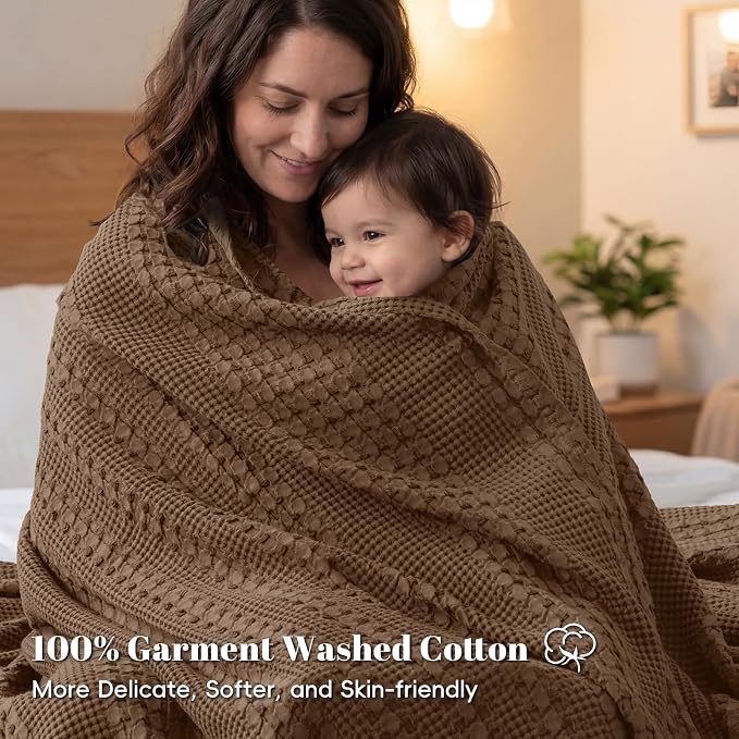 PHF 100% Cotton Waffle Blanket Queen Size for Bed, Lightweight Breathable and Soft for Summer, Luxury Aesthetic Waffle Weave Blanket for Home Decor & Gifts for Women, 90"x90", Chocolate