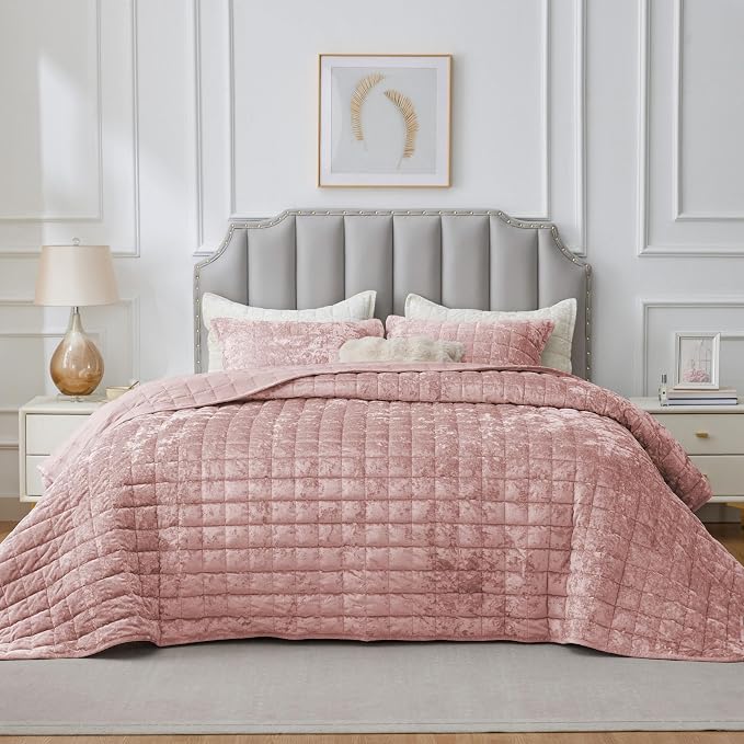 BEDELITE Velvet Quilt Set Queen Size - Luxury Soft Velvet Comforter Bedding Set for All Season, Lightweight Quilted Box Stitch Oversized Bedspread Coverlet with 2 Matching Shams, Shiny Dusty Pink