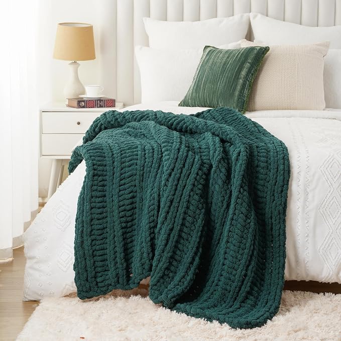 Battilo Chunky Knit Throw Blanket for Couch, Christmas, 50"x60", Dark Green | Hand Knit, Gift Blanket for Christmas Decor, Cozy Warm Thick Soft Chenille Throw Blanket for Bed, Sofa, Chair, Living Room