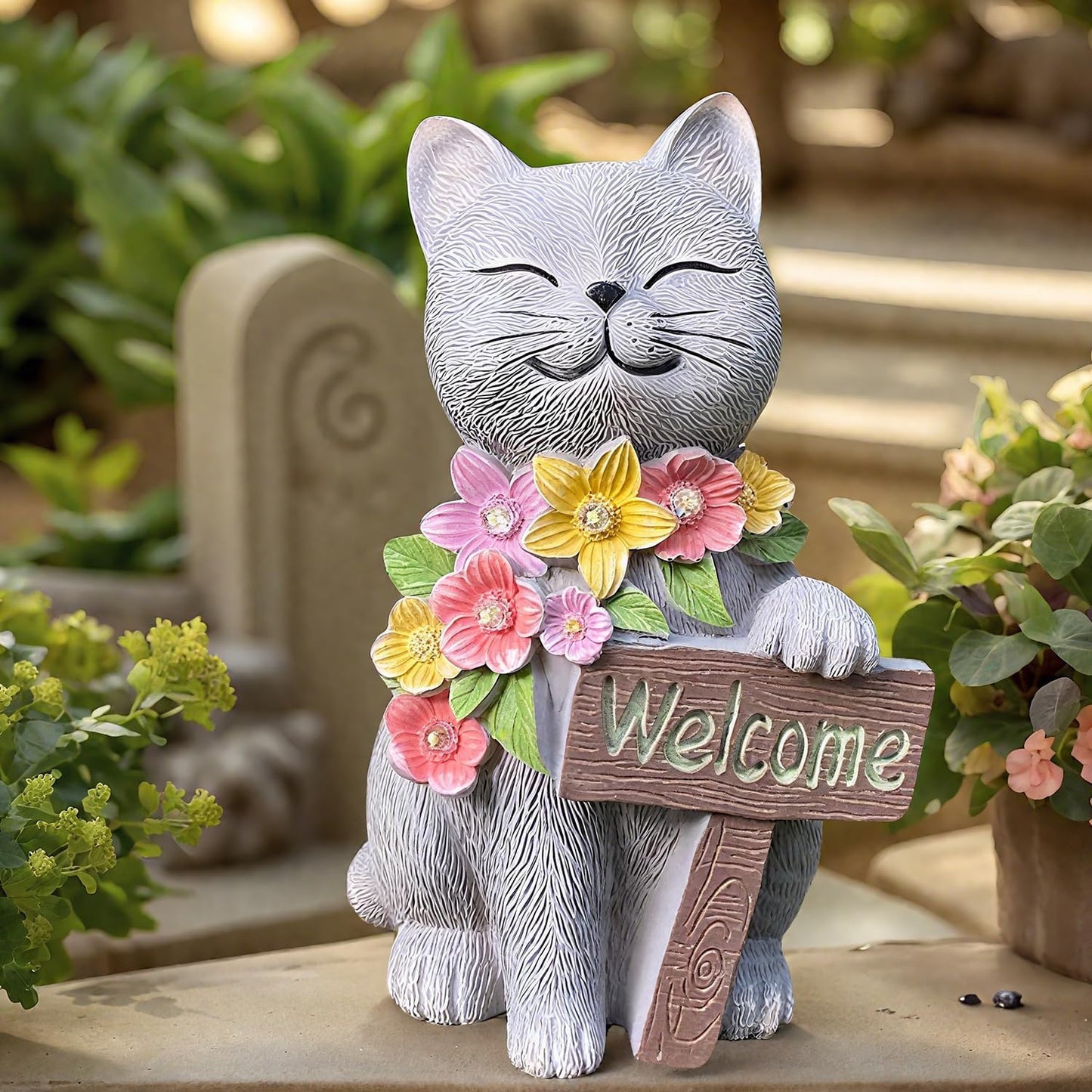 Solar Cat Garden Statue for Outdoor Decor, Cat Solar Light with Flowers, Resin Welcome Cats for Garden, Yard, Lawn Decor, Cats Lover Gifts for Women