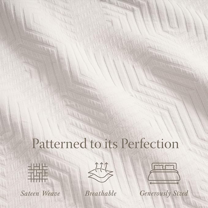 Threadmill Luxury Cotton Blankets for King Size Bed | All-Season Cozy 100% Cotton King Size Blanket | Aster Jacquard Soft & Lightweight Coverlet fits California King Size Bed, 104x92 | Vanilla Cream