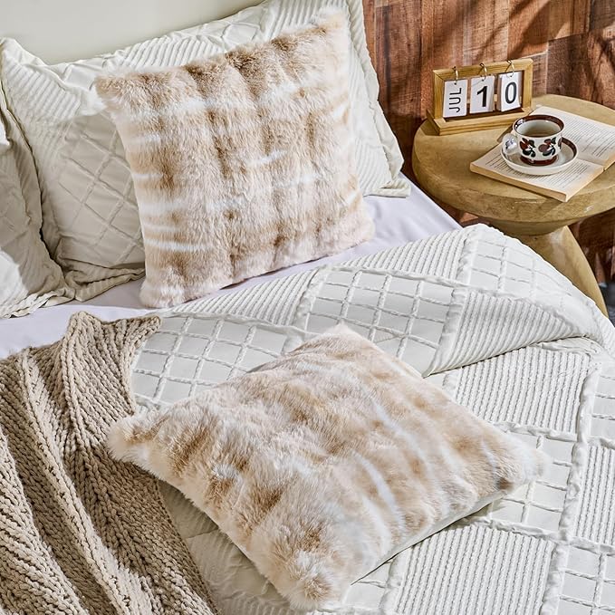 AmHoo Pack of 2 Throw Pillow Covers 3D Dense Faux Rabbit Fur Cozy Super Soft Fuzzy Set Case Cushion for Couch Sofa Bedroom 20 x 20-Inch Beige White