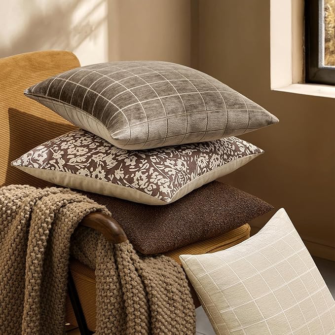 MIULEE Decorative Chenille Check Throw Pillow Covers Vintage Plaid Couch Pillows 22x22 Inch Set of 2 Neutral Boho Farmhouse Cushion Covers Modern Spring Home Decor for Sofa Bed Living Room Taupe Grey