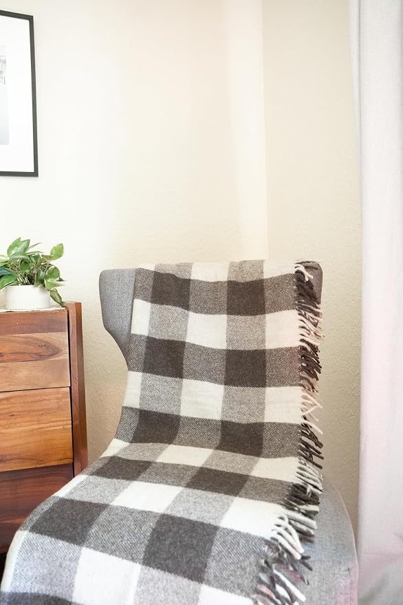 Briomhar Tartan Throw Blanket Plaid - Scottish Wool Blanket, Thick Warm Throw with Fringed Edges 60 x 70 inches (Jacob)