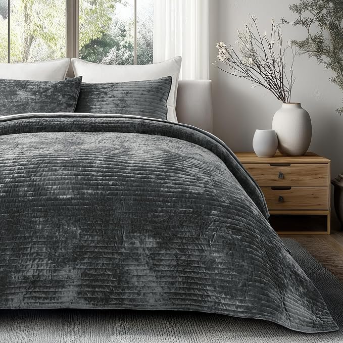 EverGrace Velvet Quilt Set Queen Size, Luxurious Soft Striped Channel Bedding Set, Lightweight Velvet Comforter for All Season, Oversized Bedspread Coverlet with 2 Matching Shams, Charcoal Gray