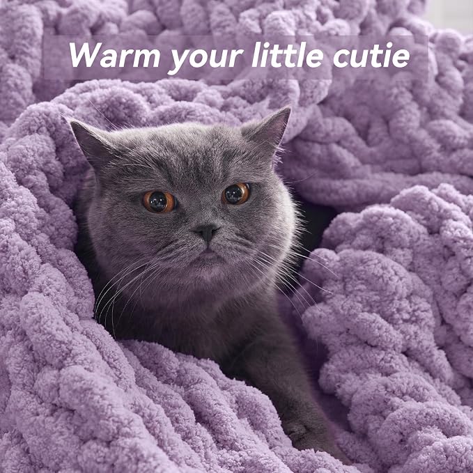 Negwoo Chunky Knit Throw Blanket, 40''*50'' Knitted Throw Chenille Yarn for Bed Couch, Handmade Light Purple Crochet Big Thick Blanket, Machine Washable Cute Comfy Blanket for Home Decor