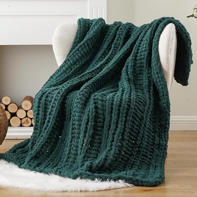 Battilo Chunky Knit Throw Blanket for Couch, Christmas, 50"x60", Dark Green | Hand Knit, Gift Blanket for Christmas Decor, Cozy Warm Thick Soft Chenille Throw Blanket for Bed, Sofa, Chair, Living Room