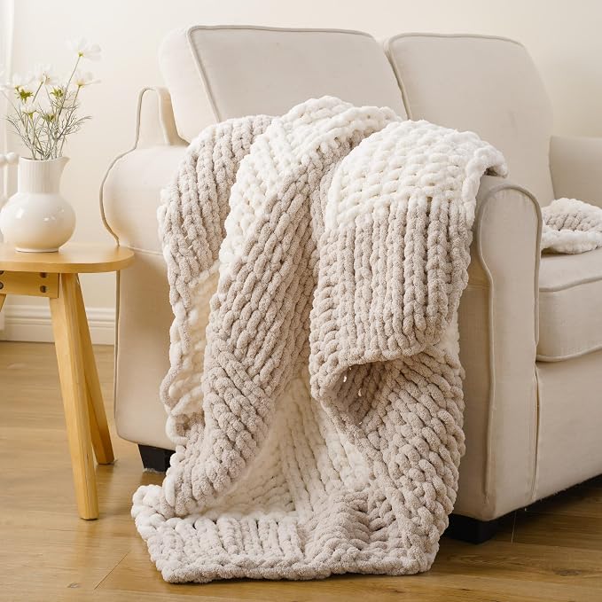 Battilo Beige Cream Chunky Knit Throw Blanket, Soft and Thick Chenille Throw Blanket, 50"x60" Handmade Cable Knit Crochet Blanket, Handmade Knot Throw Blankets for Couch Home Decor, Beige & White