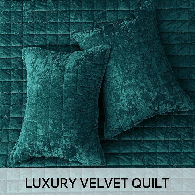 BEDELITE Velvet Quilt Set King Size - Luxury Soft Velvet Comforter Bedding Set for All Season, Lightweight Quilted Box Stitch Oversized Bedspread Coverlet with 2 Matching Shams, Shiny Emerald Green
