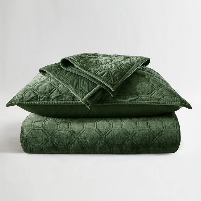 Madison Park Harper Quilt Set Velvet Casual Geometric Stitching Design All Season, Lightweight Coverlet, Cozy Bedding, Matching Shams, King/Cal King(104"x94"), Green 3 Piece