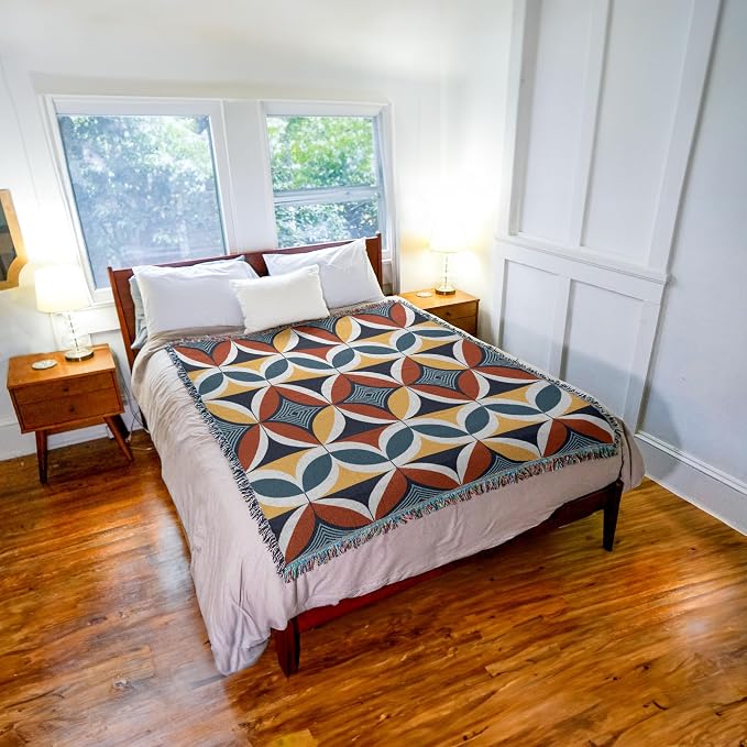 Pure Country Weavers Retro Modern Shapes Blanket - Mid Century Modern - Gift Tapestry Throw Woven from Cotton - Made in The USA (72x54)