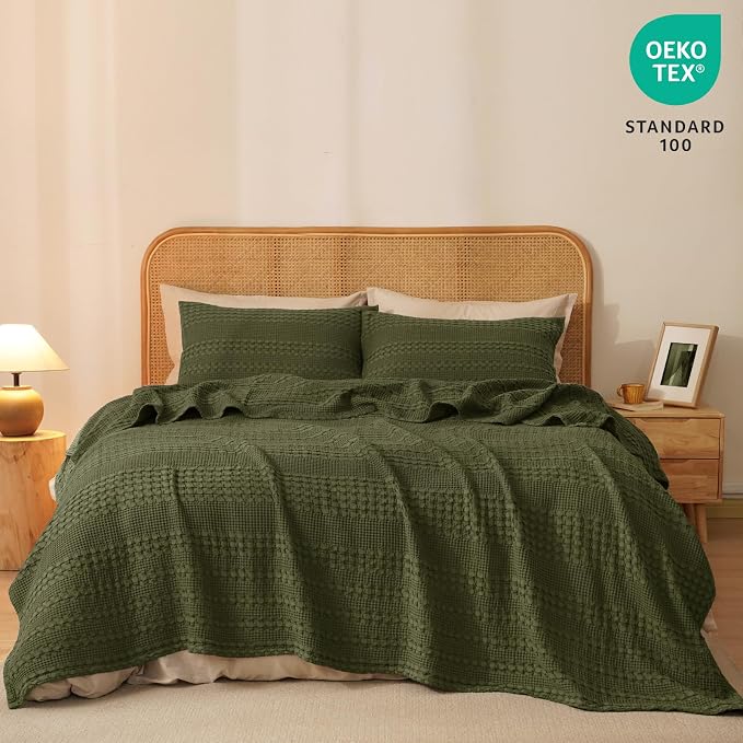 PHF 100% Cotton Waffle Blanket Twin Size for College Dorm, Lightweight Breathable and Soft for Summer, Luxury Aesthetic Waffle Weave Blanket for Bed & Gifts for Women, 66"x90", Capulet Olive