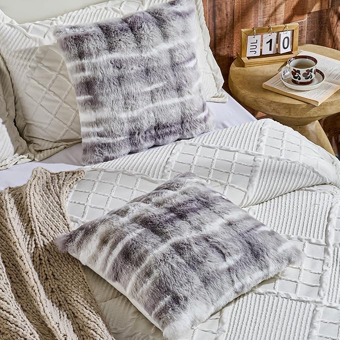 AmHoo Pack of 2 Throw Pillow Covers 3D Dense Faux Rabbit Fur Cozy Super Soft Fuzzy Set Case Cushion for Couch Sofa Bedroom 20 x 20-Inch Grey Purple