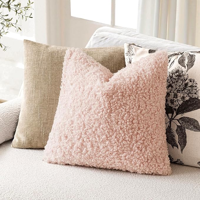 Foindtower 2 Pieces 22x22 Inch Light Pink, Faux Fur Throw Pillow Cover Accent Sherpa Furry Pillow Covers Fuzzy Soft Pillowcases Cozy Sheepskin Decorative Fleece Cushion Case for Bed Couch Living Room