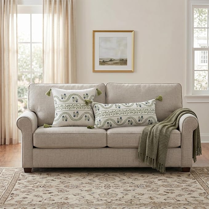 ISAENNE Designer Linen Throw Pillow Cover,Set of 2,28"x12"-Mosella D | Vintage Elegant Rectangle Decor Pillow Cover,Concealed Zipper Design,Floral Pattern,Sofa,Bedroom,Living Room,Lounge Chairs
