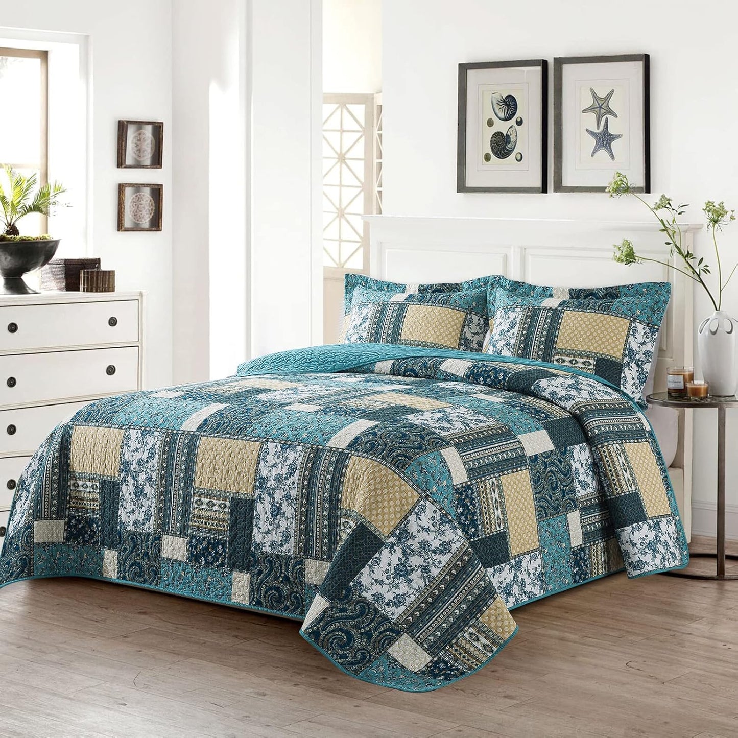 VAPUTAR Quilts King Size - Soft King Quilt Bedding Set with Floral Pattren - 3 Pieces Patchwork Cotton King Bedspreads Set for Farmhouse Bedroom (Dream Blue)
