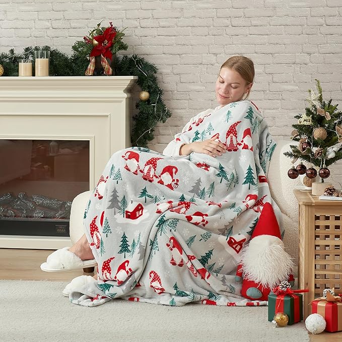 Cozy Bliss Gnome Throw Blanket Christmas Blanket Warm Plush Throw Blankets,Ultra Soft Cozy Throw Blankets for Couch,Sofa and Bed (Xmas Gnome Family,50"x60")
