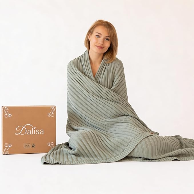 100% Organic Cotton Knit Blanket Denise, Soft and Lightweight, Breathable All-Season Throw for Bed, Sofa, or Lounge Area -GOTS Certified-Perfect for Home and Bedroom Styling (Green, 60x80)