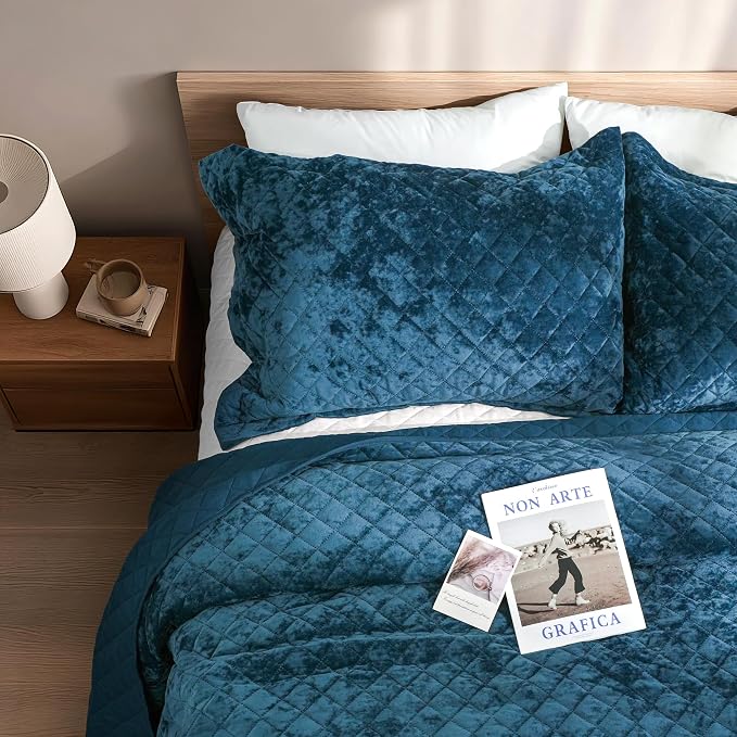 Velvet Quilt Set King Size– 3 Piece Crushed Velvet Bedding with Shams, All Season Soft Bedding Set, Machine Washable, Oeko-TEX Certified & Gift-Worthy Design (Deep Blue)
