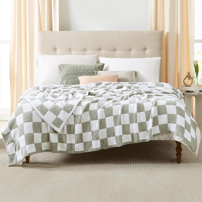 WRENSONGE Soft King Size Checkered Blanket for Bed-Cozy Knitted Blankets | Lightweight Fluffy Warm Decor for Women, Mom, Her & Girls, Sofa, Chair, Couch, 90x108in, Sage Green