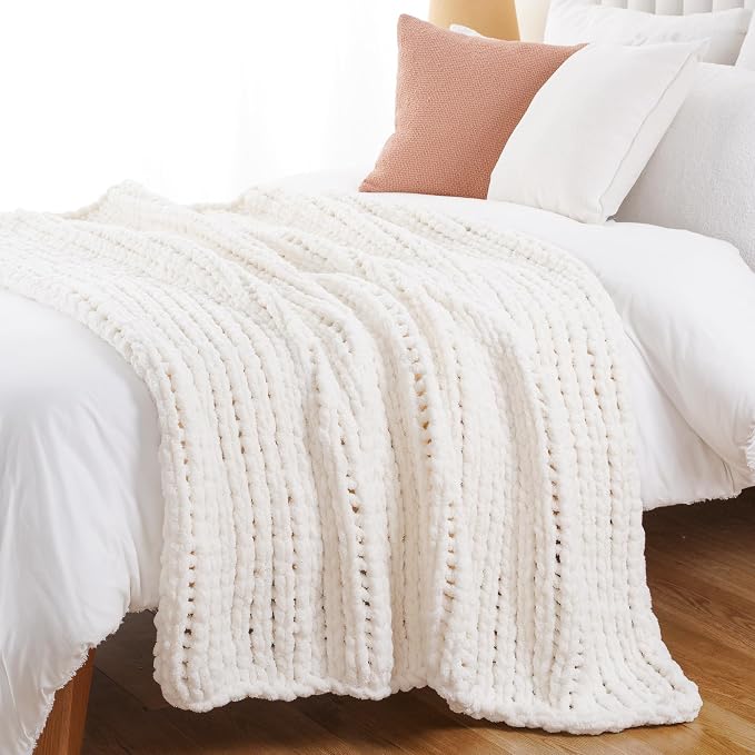 Battilo Cream Chunky Knit Throw Blanket, Soft and Thick White Chenille Throw Blanket, 50"x60" Handmade Cable Knit Crochet Blanket, Knot Knitted Throw Blankets for Couch Home Decor, Cream